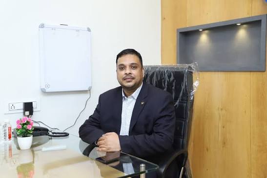 Dr Yogesh Bhadekar